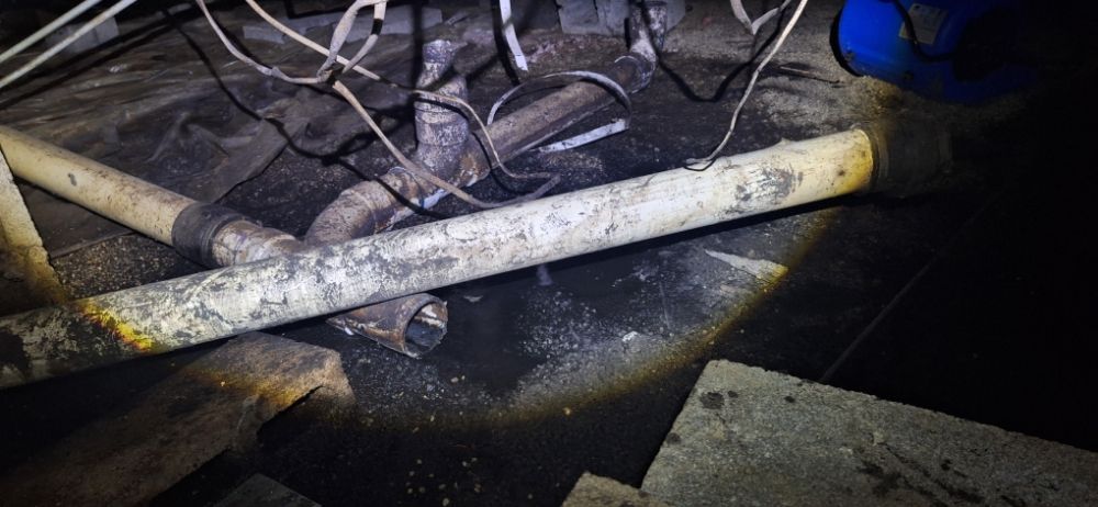 Slide of Zam Bam Plumbing