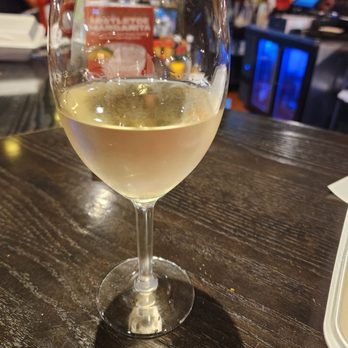 O'Charley's Restaurant & Bar - Pino Grigio - American Near Me - Lebanon, Tennessee O'Charley's Restaurant & Bar - Pino Grigio - American Near Me - Lebanon, Tennessee
