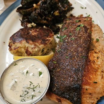 Lure Fish House - Seafood Near Me - Santa Barbara, California
