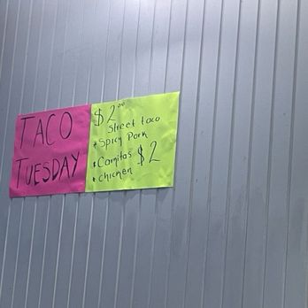 Quere Tacos Y Carnitas - $2 Taco tuesday pricing and varieties - Food Trucks Near Me - Seattle, Washington Quere Tacos Y Carnitas - $2 Taco tuesday pricing and varieties - Food Trucks Near Me - Seattle, Washington