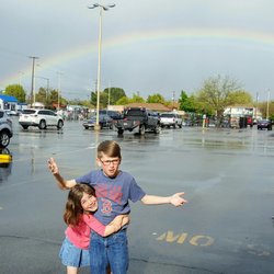Grocery Outlet - we love the Grocery Outlet
