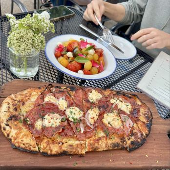 Sylvan Table - New American Near Me - Sylvan Lake, Michigan