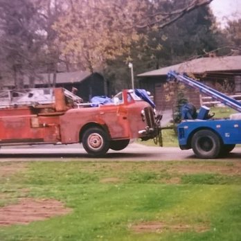 Bower's Service - Towing Near Me - Colon, Michigan
