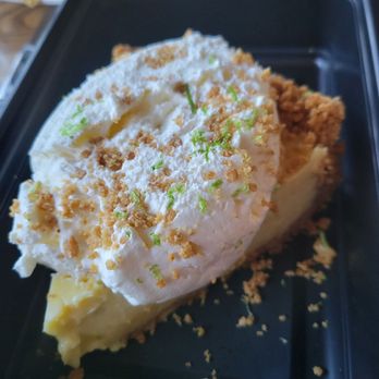 Tavern - Key Lime Pie - New American Near Me - Fort Worth, Texas Tavern - Key Lime Pie - New American Near Me - Fort Worth, Texas