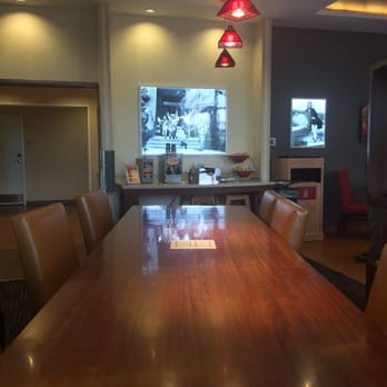 TownePlace Suites by Marriott Bellingham - Large dining table - Hotels Near Me - Bellingham, Washington