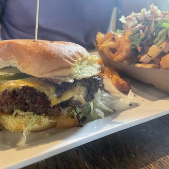 West End - Smash burger was probably one of the best we've had in a while, savory perfect portion and excellent sauce combo ! - Gastropubs Near Me - Santa Cruz, California