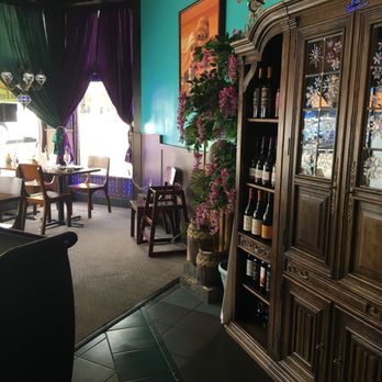 Kabob - Seating - Middle Eastern Near Me - Portland, Oregon