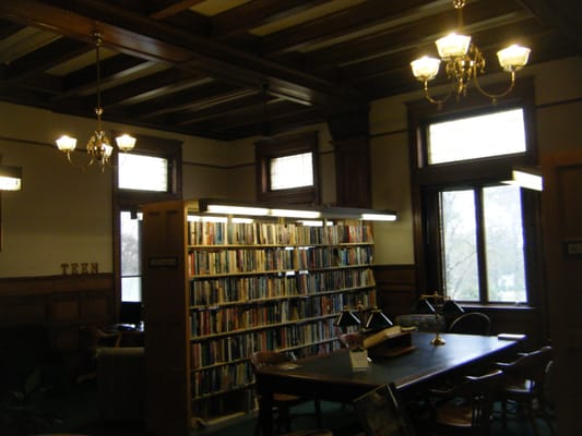 Mystic & Noank Library by null