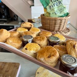 Dotty's Teahouse - Plain and fruit (sultana) scones