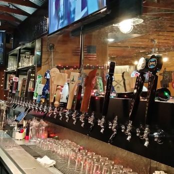 Lincoln Avenue Brewery - Jan 2022 taps! - Brewpubs Near Me - Calistoga, California Lincoln Avenue Brewery - Jan 2022 taps! - Brewpubs Near Me - Calistoga, California