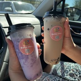 Ube Taro Milk Tea and Mango Coffee. Both were absolutely delicious Ube Taro Milk Tea and Mango Coffee. Both were absolutely delicious