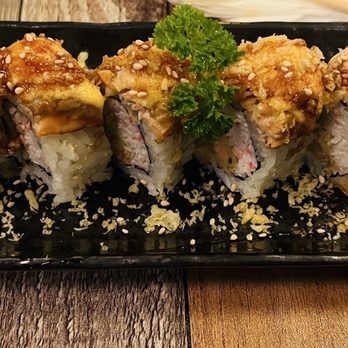 E Sushi - My favorite but again, no idea of the name of this roll - Japanese Near Me - Whittier, California