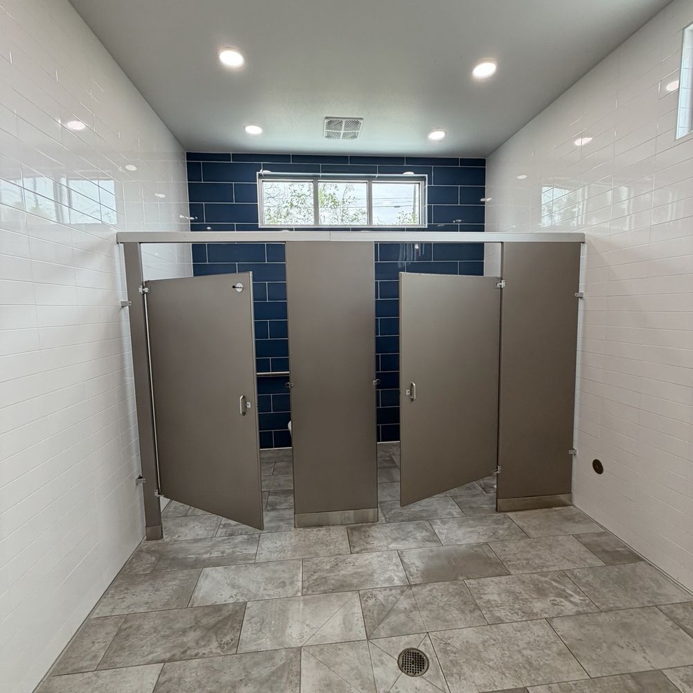 Zippy J's - Small but clean and accessible bathrooms. - Convenience Stores Near Me - Brenham, Texas Zippy J's - Small but clean and accessible bathrooms. - Convenience Stores Near Me - Brenham, Texas