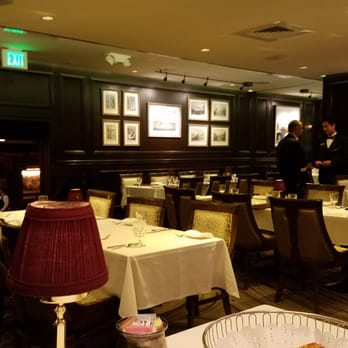 Hy's Steak House - Go early and you have the place to yourself. - Steakhouses Near Me - Honolulu, Hawaii