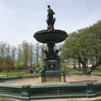 Halifax Public Gardens - Botanical Gardens Near Me - Halifax, Nova Scotia
