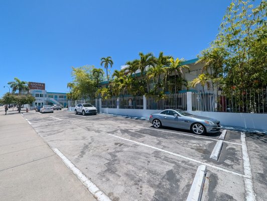 The New Yorker Miami Hotel by null