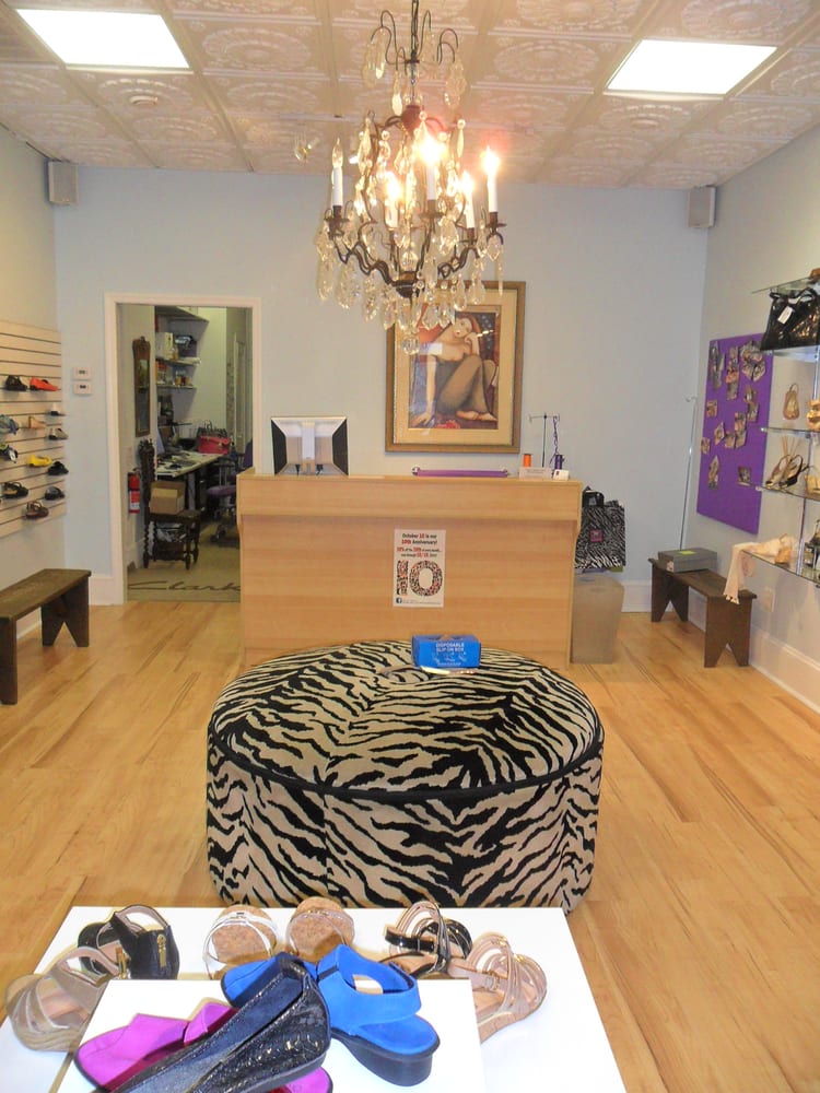 PIAZZA DELLA SOLE Updated October 2024 12 Photos 602 Valley Rd