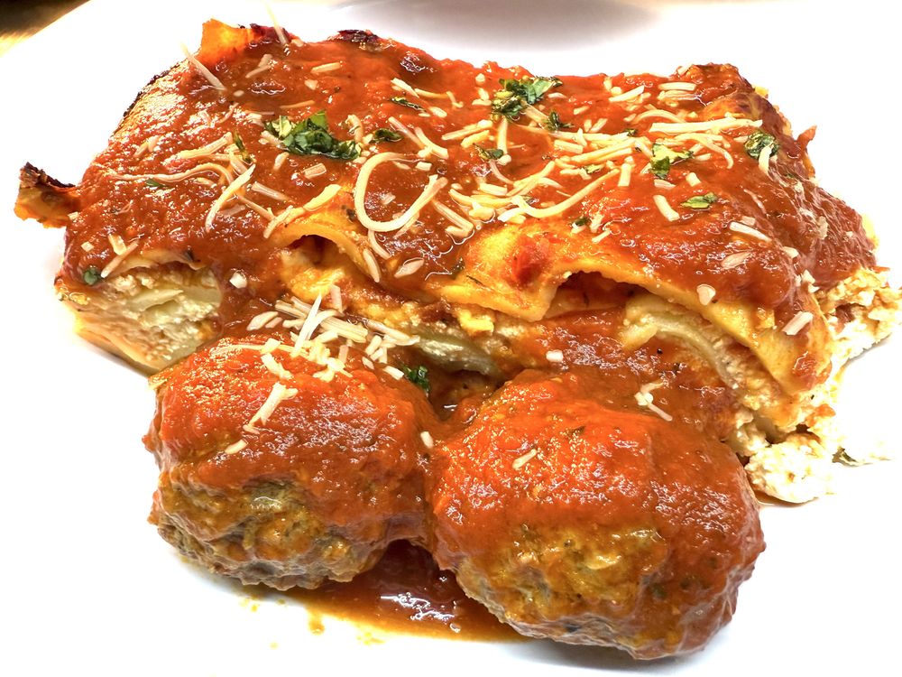 Stango’s Pizza Parlor