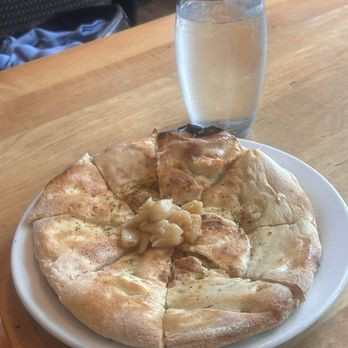 Spago Trattoria - Complimentary bread with garlic spread - Pizza Near Me - Windsor, Ontario