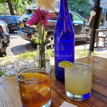 The Clam - Cocktails - Seafood Near Me - New York, New York