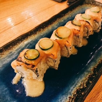 Sushi Lab Rooftop - Seared Salmon roll - Japanese Near Me - New York, New York Sushi Lab Rooftop - Seared Salmon roll - Japanese Near Me - New York, New York