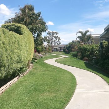 Lake Park Communities - The environment is beautiful, the neighborhood is clean and tidy! - Mobile Home Dealers Near Me