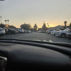 The Shops at Sportsmen’s Lodge - Parking lot