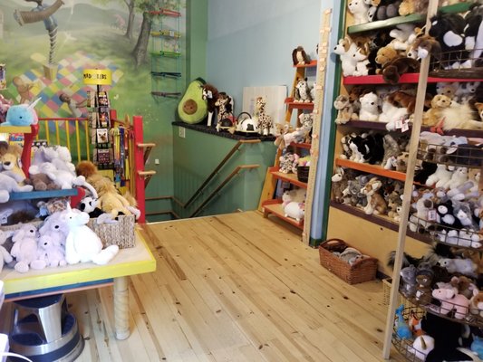 G Willikers Toy Shoppe by null