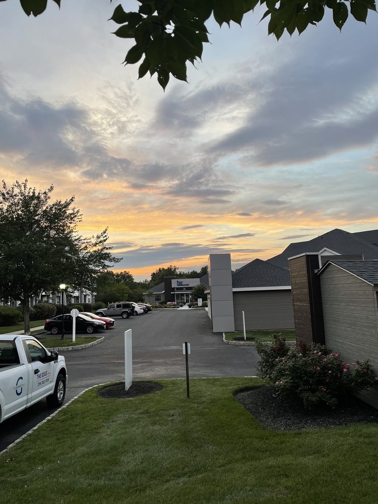 THE EDGE AT YARDLEY 20 Photos & 10 Reviews 26000 Cornerstone Dr, Yardley, Pennsylvania