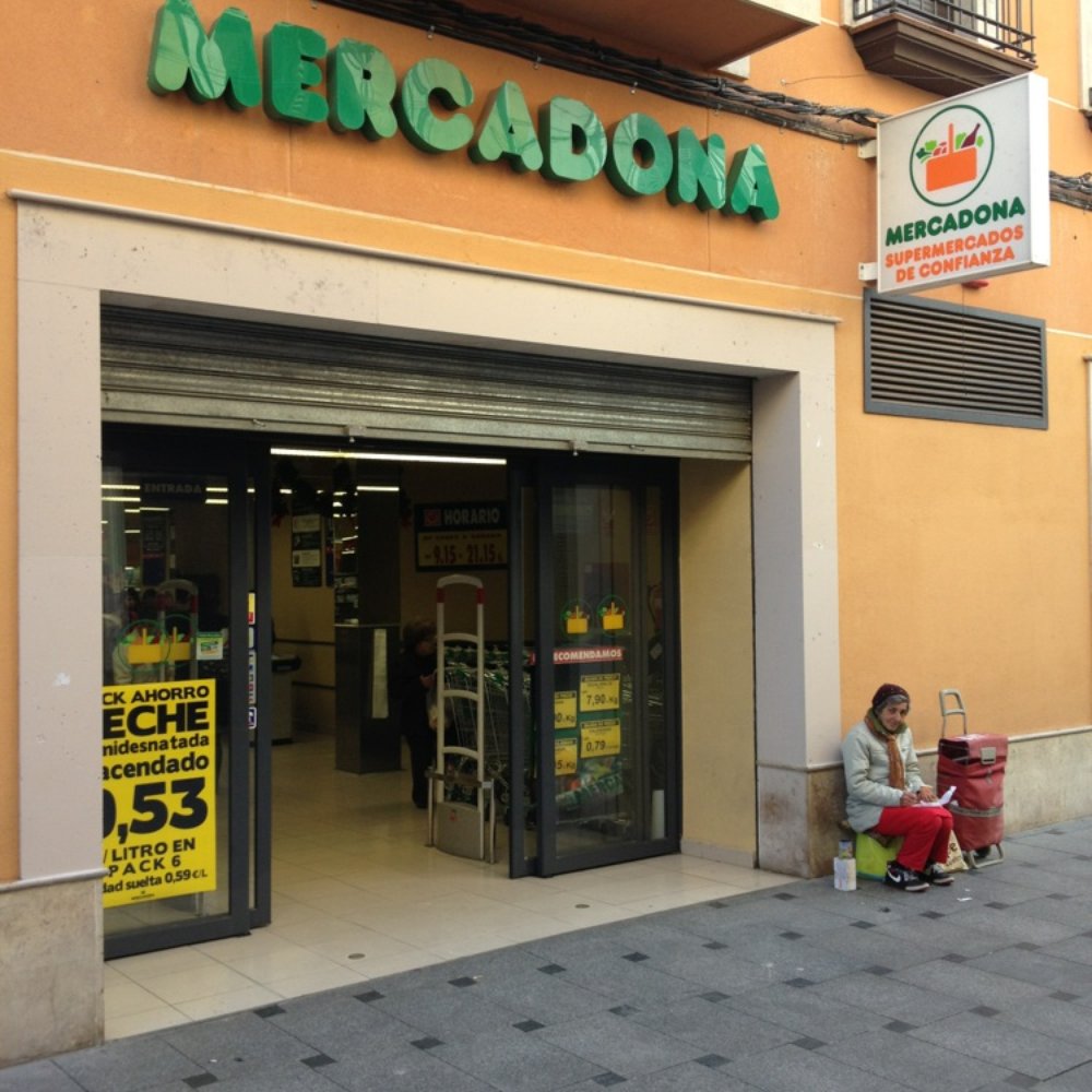 TOP 10 BEST Shopping near C. Joaquín Carrero 16, 13230 Membrilla, Spain -  Updated 2026 - Yelp