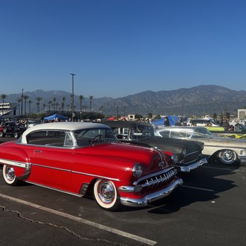 Irwindale Speedway - Car show - Amateur Sports Teams Near Me - Irwindale, California Irwindale Speedway - Car show - Amateur Sports Teams Near Me - Irwindale, California