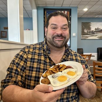 Maywood Pancake House - Breakfast & Brunch Near Me - Maywood, New Jersey
