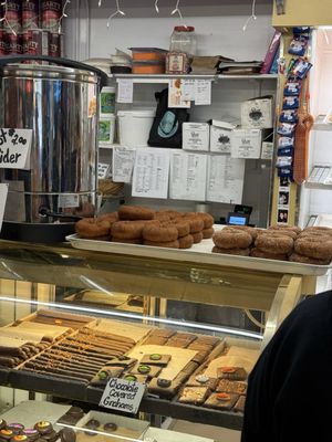 Auntie El's Farm Market by null