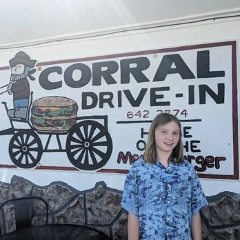 Corral Drive In - Burgers Near Me - Long Beach, Washington