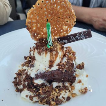 HAVEN Riverfront Restaurant & Bar - Brownie Dessert - New American Near Me - Edgewater, New Jersey HAVEN Riverfront Restaurant & Bar - Brownie Dessert - New American Near Me - Edgewater, New Jersey