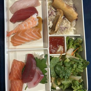 Sushi32 - Bento box - Sushi Bars Near Me - Phoenix, Arizona Sushi32 - Bento box - Sushi Bars Near Me - Phoenix, Arizona