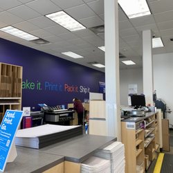 FedEx Office Print & Ship Center
