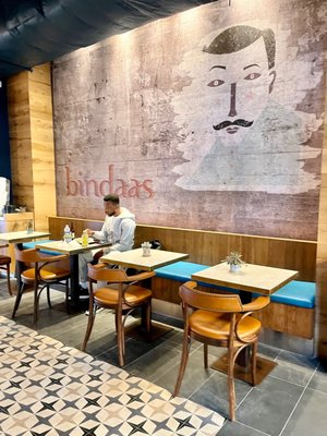 Bindaas Bowls & Rolls by null