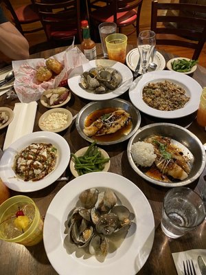 Bob Chinn's Crab House by null