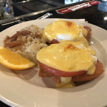 Sound Bites Cafe - Smoked Salmon Benedict - Breakfast & Brunch Near Me - Somerville, Massachusetts