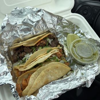 La Casa de Los Tacos - Tacos Near Me - Secaucus, New Jersey