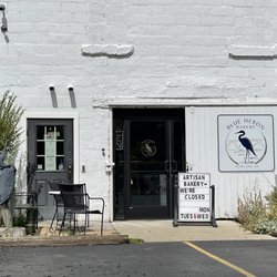 Blue Heron Bakery - Storefront