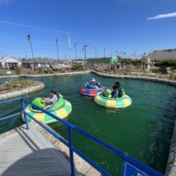 Pacific Paradise - Bumper boats