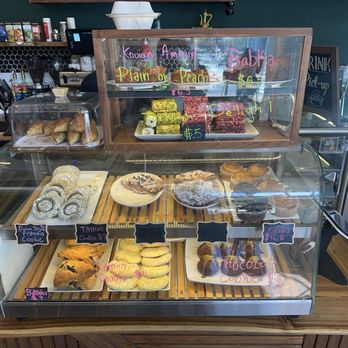 Roast & Toast Cafe - Pastries and sweets. - Cafes Near Me - Berkeley, California
