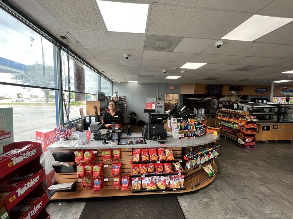 BUCKY’S EXPRESS Updated August 2024 1290 S Rte 59, Naperville