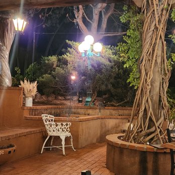 El Pinto - New Mexican Cuisine Near Me - Albuquerque, New Mexico