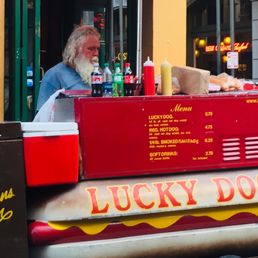 Rex " Santa " saving lives with hot dogs! Rex " Santa " saving lives with hot dogs!
