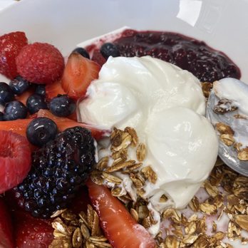 Brunch - Granola and yogurt - Breakfast & Brunch Near Me - Paso Robles, California