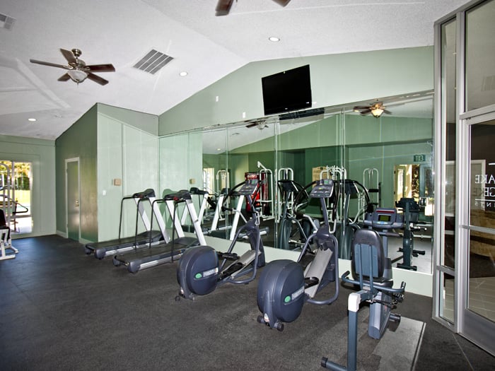 WOODLAKE VILLAGE APARTMENT HOMES Updated October 2024 29 Photos