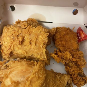 Jollibee - Fast Food Near Me - Edison, New Jersey Jollibee - Fast Food Near Me - Edison, New Jersey